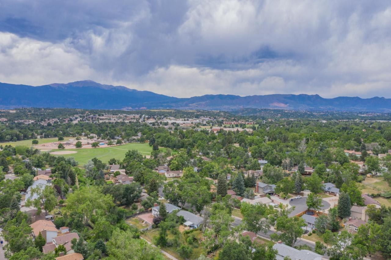 Wonderful Spacious 5Br Colorado Springs House Exterior foto