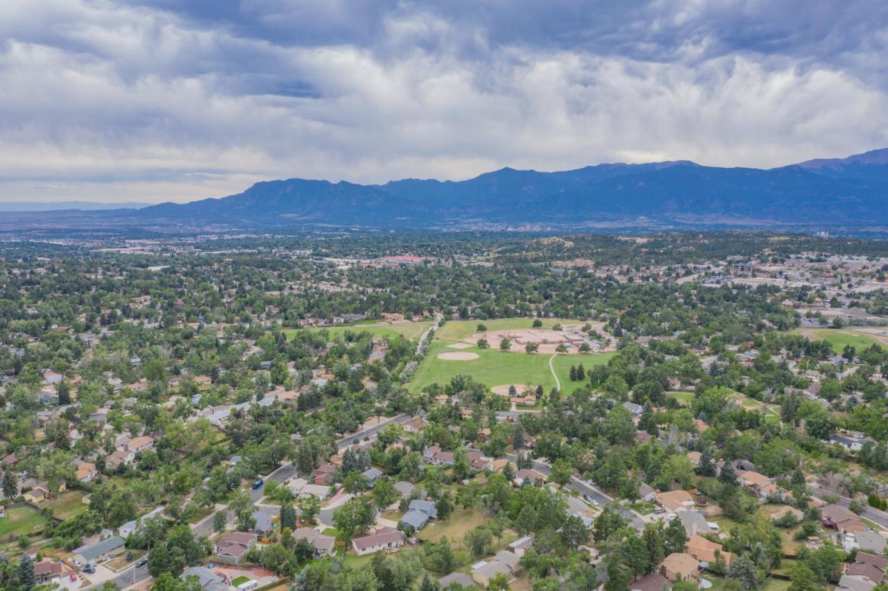 Wonderful Spacious 5Br Colorado Springs House Exterior foto